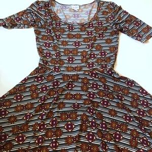LuLaRoe Nicole Dress
